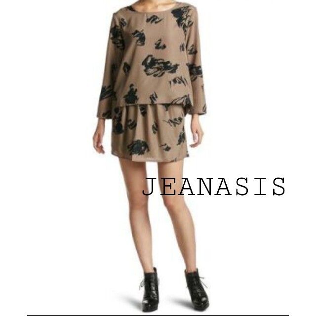 JEANASIS(ジーナシス)のJEANASIS総柄セットアップワンピース レディースのレディース その他(セット/コーデ)の商品写真