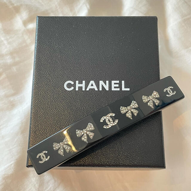 ＊CHANEL　バレッタ＊