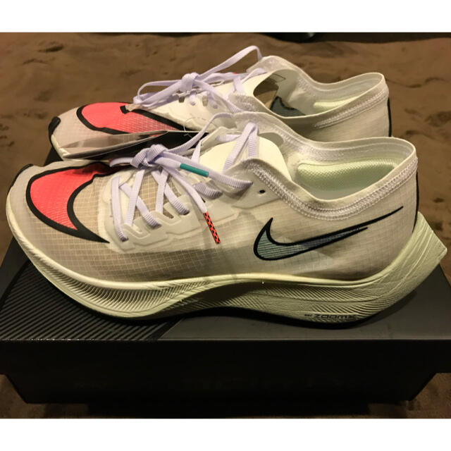 限定品お得 NIKE - NIKE ZOOMX VAPORFLY NEXT % 27.0cmの通販 by スマイル's shop｜ナイキなら