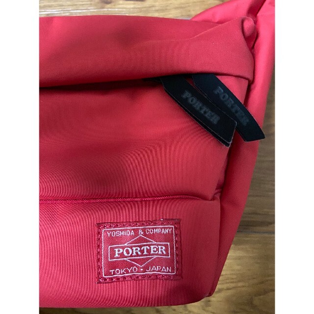 PORTER(ポーター)のPORTER　ポーター　ムース　限定色　ショルダーバッグ　S 　レッド　 メンズのバッグ(ショルダーバッグ)の商品写真