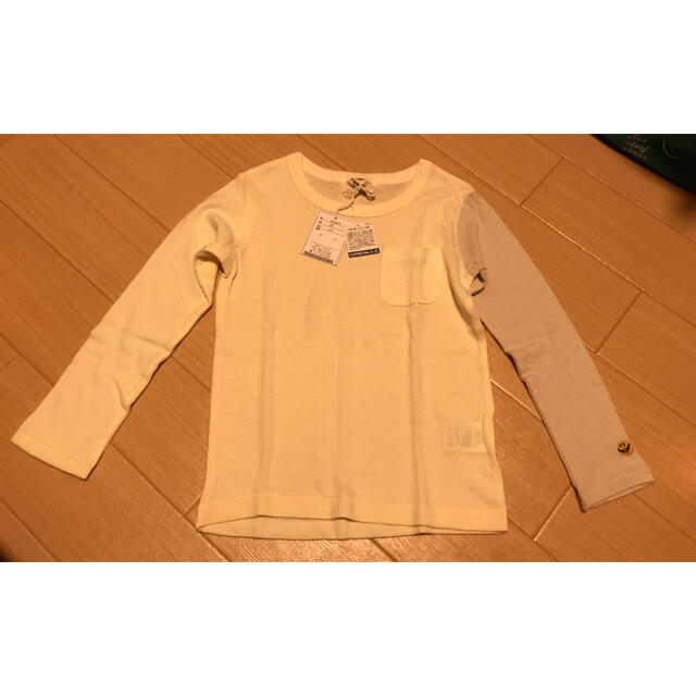 F.O.KIDS(エフオーキッズ)のロンT  110 きなり　白 キッズ/ベビー/マタニティのキッズ服男の子用(90cm~)(Tシャツ/カットソー)の商品写真