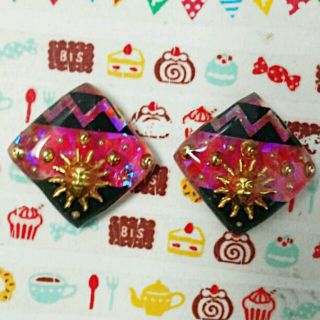 ハンドメイド ピアス(ピアス)