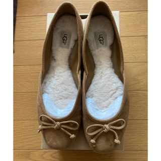 UGG 新品　バレエシューズ　23.5cm 6.5 ピンクベージュ