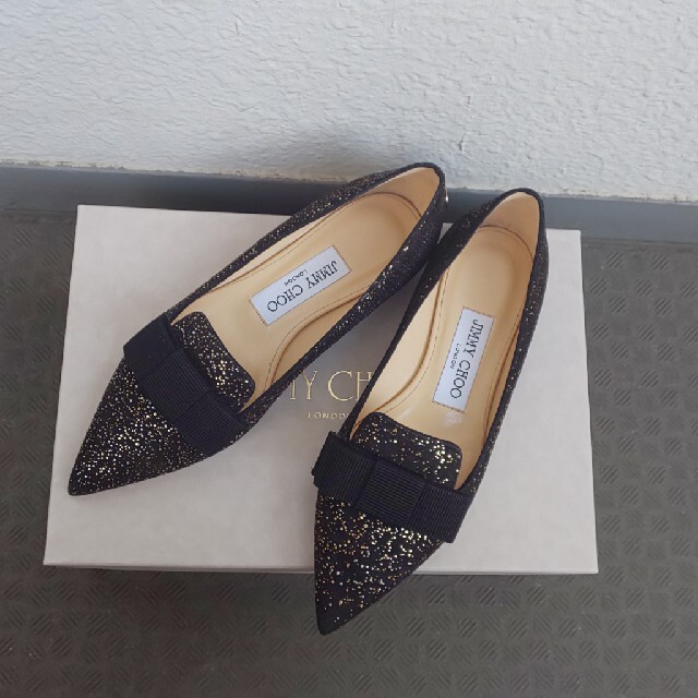 新品❗️ジミーチュウ GALA フラットシューズ💕 お値下げ中! | フリマアプリ ラクマ