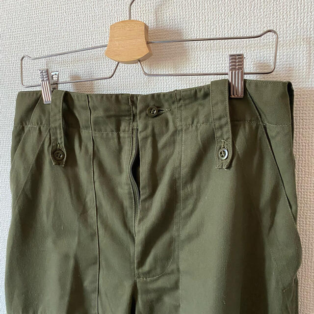 COMOLI(コモリ)のイギリス軍　ベイカーパンツ  ブリティッシュアーミー メンズのパンツ(ワークパンツ/カーゴパンツ)の商品写真