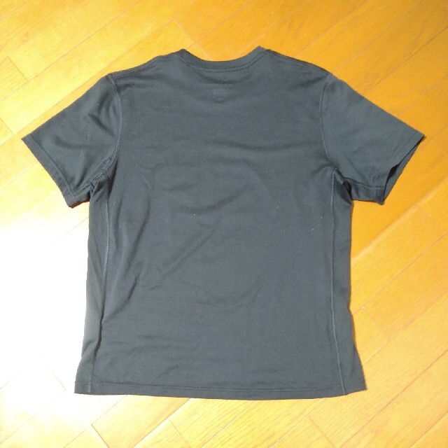 NIKE(ナイキ)のNIKE　半袖シャツ　メンズ メンズのトップス(Tシャツ/カットソー(半袖/袖なし))の商品写真