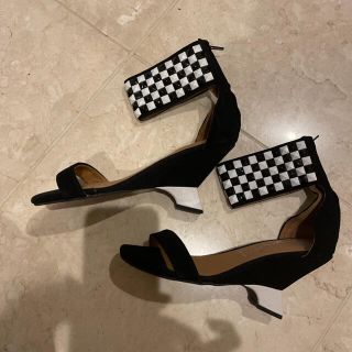 ジェフリーキャンベル(JEFFREY CAMPBELL)のJEFFREY CAMPBELL サンダル(サンダル)