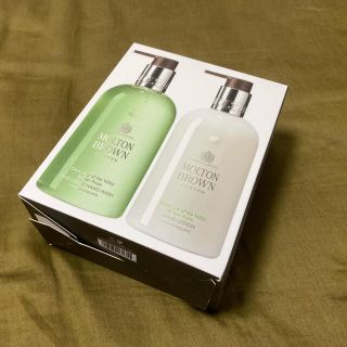 モルトンブラウン(MOLTON BROWN)のモルトンブラウン/リリー オブ ザ バリー　ハンドコレクション(ハンドクリーム)