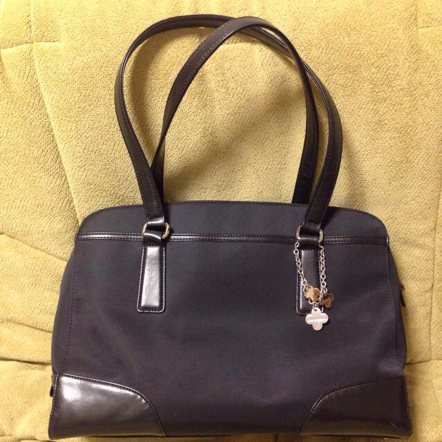 Marie Claire(マリクレール)の鞄★就活用 レディースのバッグ(ショルダーバッグ)の商品写真