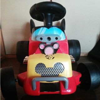 ディズニー(Disney)のミッキーおしゃべりカー(知育玩具)
