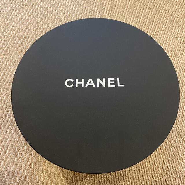 CHANEL(シャネル)のCHANEL 帽子BOX レディースの帽子(その他)の商品写真