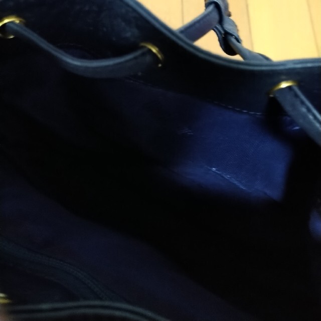 MOSCHINO(モスキーノ)のMOSCHINO　レザー肩掛けショルダーバッグ レディースのバッグ(ショルダーバッグ)の商品写真