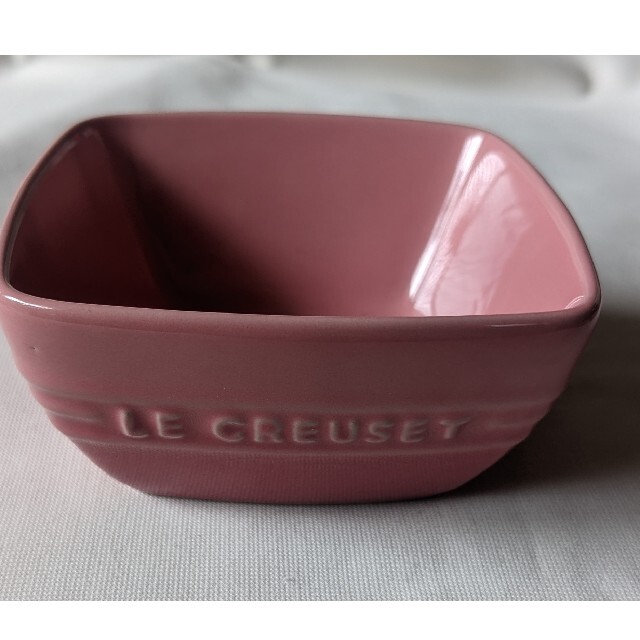 LE CREUSET - ルクルーゼ スクエア小鉢 ローズクォーツの通販 by LE CREUSET - ルクルーゼ スクエア小鉢 ローズクォーツの通販 by
