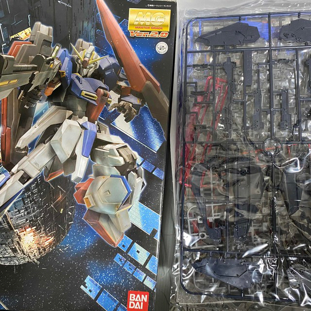 BANDAI(バンダイ)のガンプラ  MGヴァーチェ　RG Hi-ν他　格安セット　新品 エンタメ/ホビーのおもちゃ/ぬいぐるみ(模型/プラモデル)の商品写真