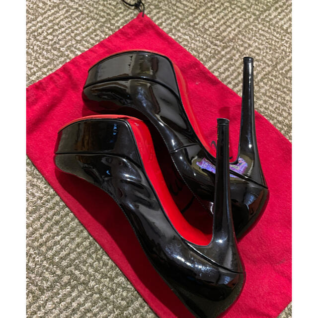 Christian Louboutin(クリスチャンルブタン)のクリスチャンルブタンハイヒールパンプス レディースの靴/シューズ(ハイヒール/パンプス)の商品写真