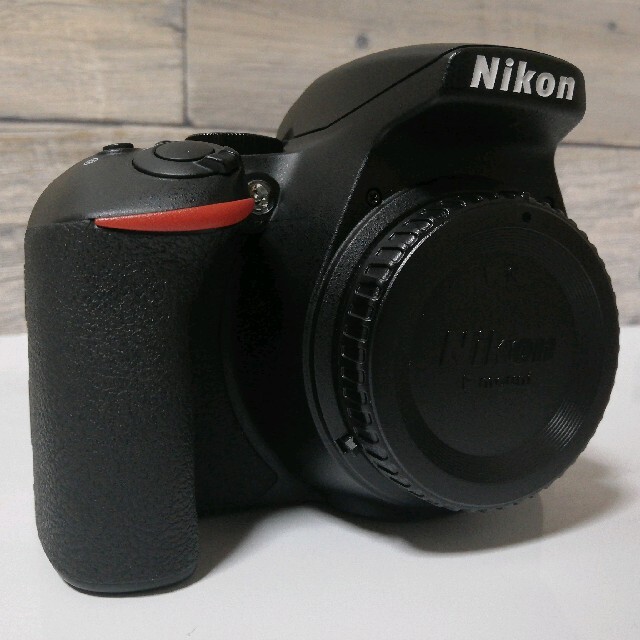 Nikon デジタル一眼レフカメラ  ダブルズームキット  D5600