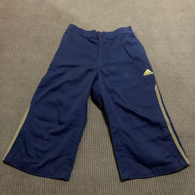 adidas(アディダス)のアディダス  ネイビー　ハーフパンツ キッズ/ベビー/マタニティのキッズ服女の子用(90cm~)(パンツ/スパッツ)の商品写真