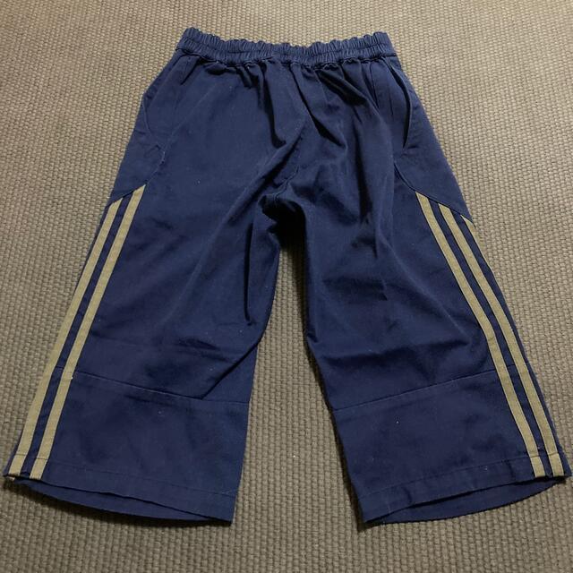 adidas(アディダス)のアディダス  ネイビー　ハーフパンツ キッズ/ベビー/マタニティのキッズ服女の子用(90cm~)(パンツ/スパッツ)の商品写真