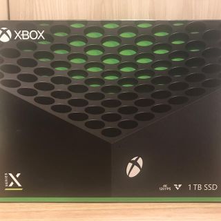 マイクロソフト(Microsoft)のXbox Series X【新品未開封】本日限り7%OFFクーポン使用OK(家庭用ゲーム機本体)