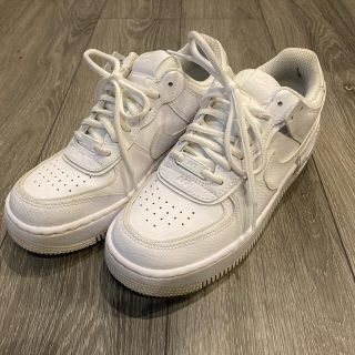 ナイキ(NIKE)のナイキ　エアフォース1シャドウ　ローホワイト(スニーカー)