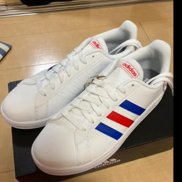 adidas(アディダス)の【新品】アディダス スニーカー グランド コート ベース メンズの靴/シューズ(スニーカー)の商品写真