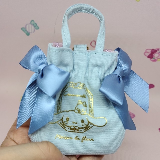 Maison de FLEUR(メゾンドフルール)の新品タグ付き♡メゾンドフルール♡ミニダブルリボントートチャーム♡シナモロール♡ エンタメ/ホビーのおもちゃ/ぬいぐるみ(キャラクターグッズ)の商品写真