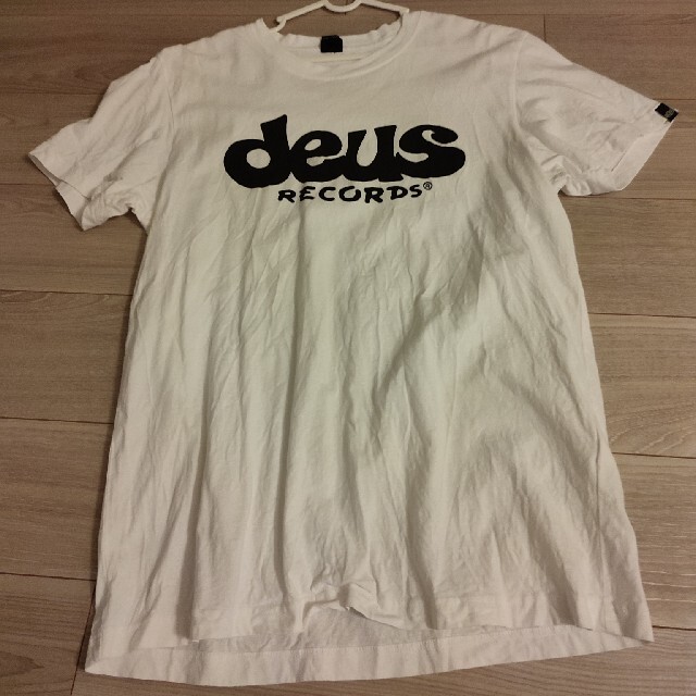 Deus ex Machina(デウスエクスマキナ)のDEUSＴシャツ メンズのトップス(シャツ)の商品写真