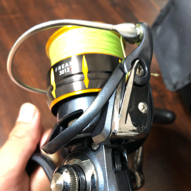 DAIWA(ダイワ)の15フリームス 3012H  PE1.2号200m弱 スポーツ/アウトドアのフィッシング(リール)の商品写真