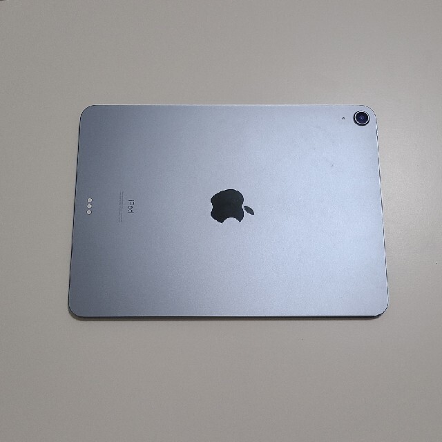 iPad(アイパッド)のiPad Air 4 64GB スカイブルー Wi-Fiモデル スマホ/家電/カメラのPC/タブレット(タブレット)の商品写真