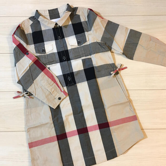 BURBERRY(バーバリー)の美品 BURBERRY CHILDREN バーバリー ワンピース ７Y 135㎝ キッズ/ベビー/マタニティのキッズ服女の子用(90cm~)(ワンピース)の商品写真