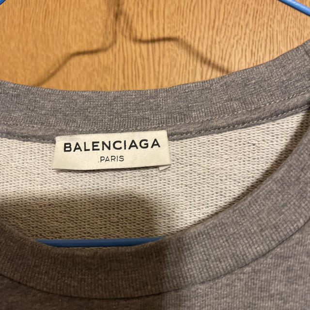 Balenciaga(バレンシアガ)の期間限定11/29までお値下げ❗️バレンシアガ　トレーナー レディースのトップス(トレーナー/スウェット)の商品写真