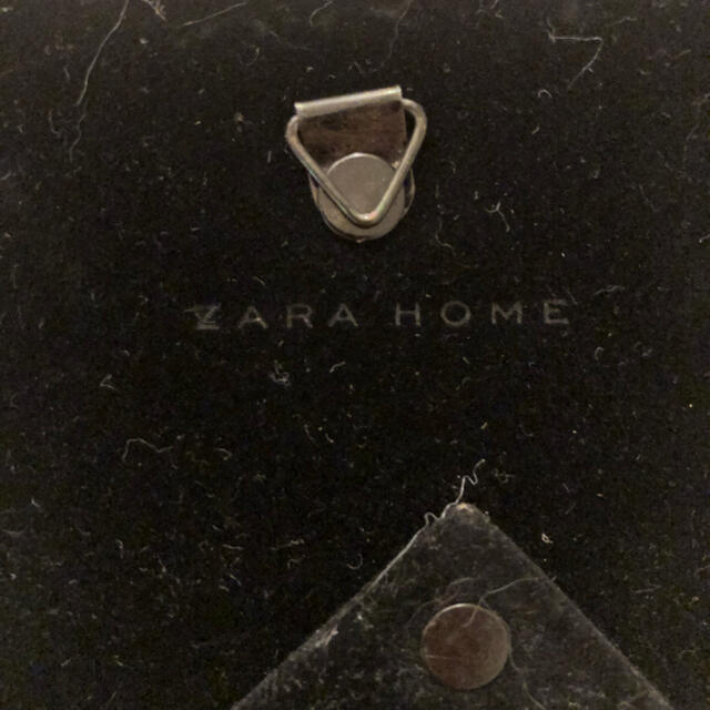 ZARA HOME(ザラホーム)のZARA HOME　フォトフレーム　写真立て　ゴールド インテリア/住まい/日用品のインテリア小物(フォトフレーム)の商品写真