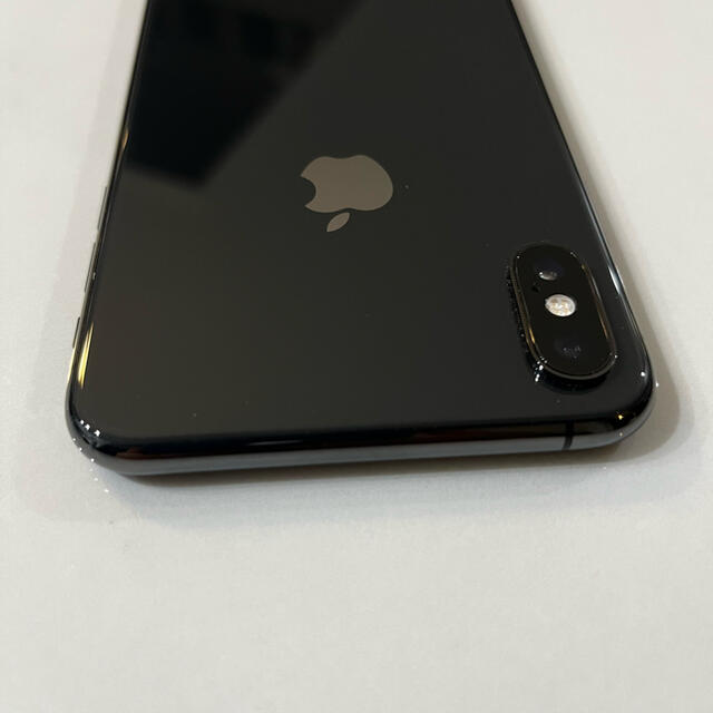 Apple(アップル)のiPhone XS Max 64GB スペースグレー　SIMフリー スマホ/家電/カメラのスマートフォン/携帯電話(スマートフォン本体)の商品写真