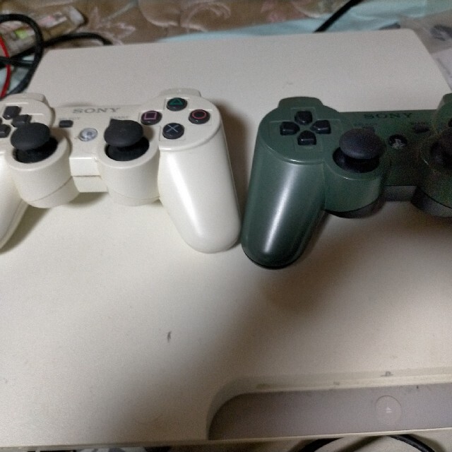 PlayStation3(プレイステーション3)のPS3本体 ソフト7本 セット エンタメ/ホビーのゲームソフト/ゲーム機本体(家庭用ゲーム機本体)の商品写真