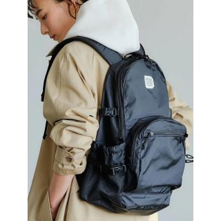 ユナイテッドアローズ(UNITED ARROWS)のFREDRIK PACKERS MOTR SC バックパック ブラック(リュック/バックパック)