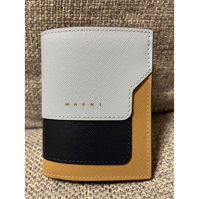 Marni(マルニ)の【MARNI】マルニ　財布　グッチ　プラダ　ロエベ　ジミーチュウ　クロエ レディースのファッション小物(財布)の商品写真