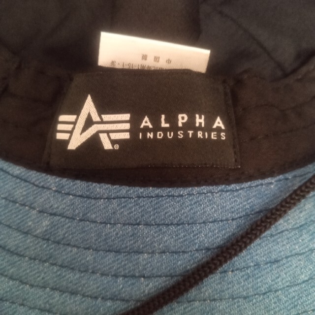 ALPHA INDUSTRIES(アルファインダストリーズ)のお値下げ!ALPHA INDUSTRIES デニム生地ハット レディースの帽子(ハット)の商品写真