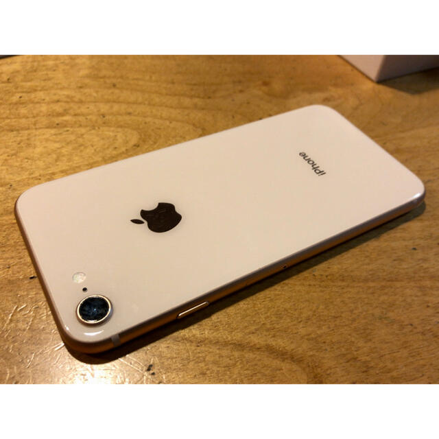 47インチ内蔵ストレージ容量Apple iPhone 8 Gold 64GB SIMロック解除済