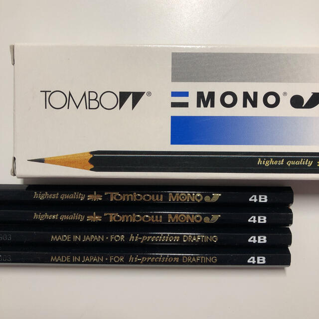 トンボ鉛筆(トンボエンピツ)のトンボ鉛筆　MONOシリーズ　4B 4本 エンタメ/ホビーのアート用品(鉛筆)の商品写真