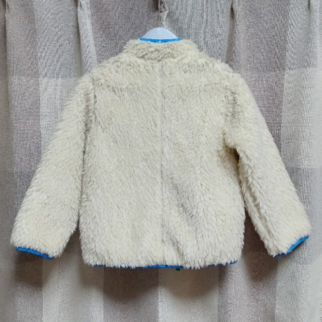 patagonia(パタゴニア)のパタゴニア　レトロ-X ジャケット　未使用品 キッズ/ベビー/マタニティのキッズ服男の子用(90cm~)(ジャケット/上着)の商品写真