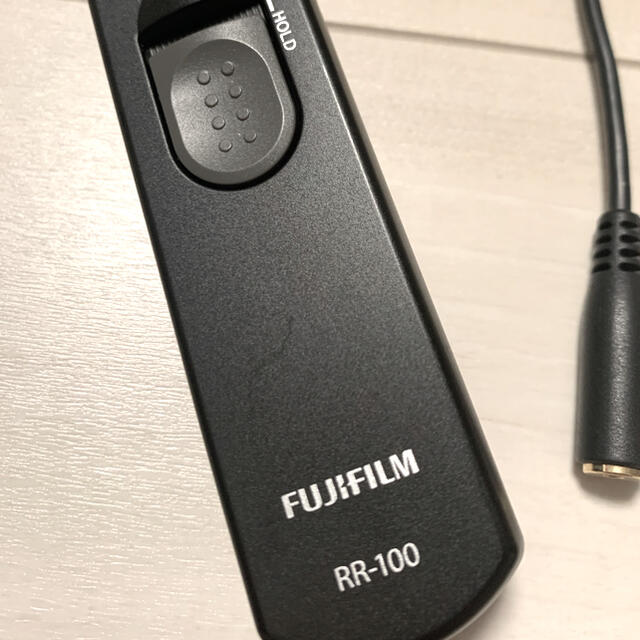 富士フイルム(フジフイルム)のFUJIFILM 純正 レリーズ RR-100 スマホ/家電/カメラのスマホ/家電/カメラ その他(その他)の商品写真