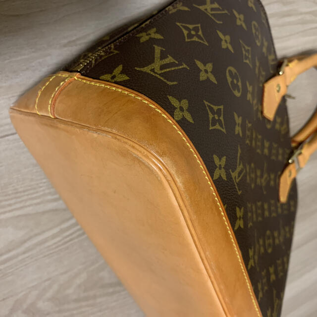 louis vuitton ルイヴィトン　alma アルマ　モノグラム