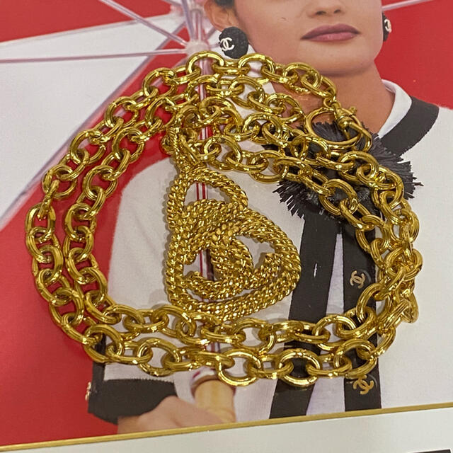 CHANEL(シャネル)の希少 美品 90'S VINTAGE OLD CHANEL ゴールドネックレス レディースのアクセサリー(ネックレス)の商品写真