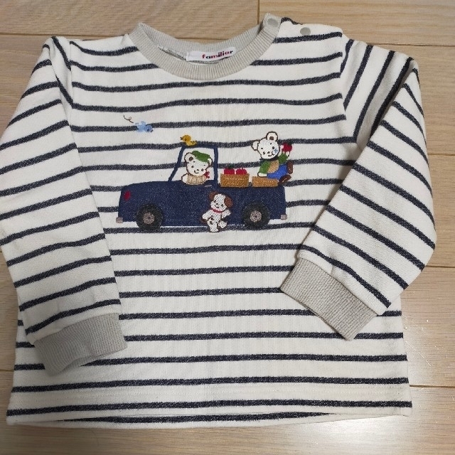 familiar(ファミリア)の【現行品】familiaトレーナー(129432) キッズ/ベビー/マタニティのキッズ服女の子用(90cm~)(Tシャツ/カットソー)の商品写真