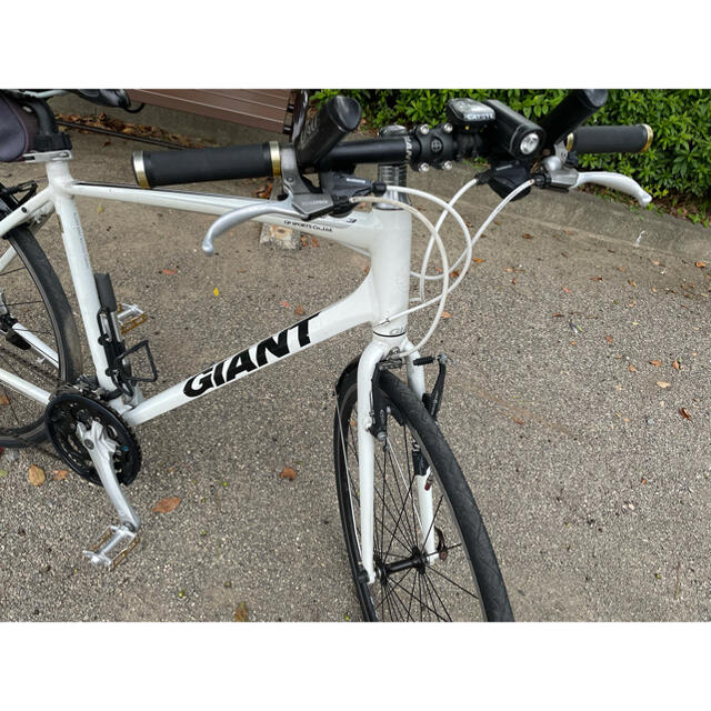 Giant(ジャイアント)のGIANT ESCAPE RX3 白 サイズM 500mm 愛知 スポーツ/アウトドアの自転車(自転車本体)の商品写真