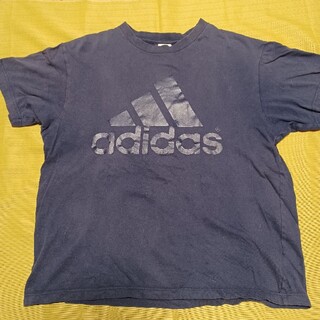アディダス(adidas)のAdidas Tシャツ(Tシャツ/カットソー(半袖/袖なし))