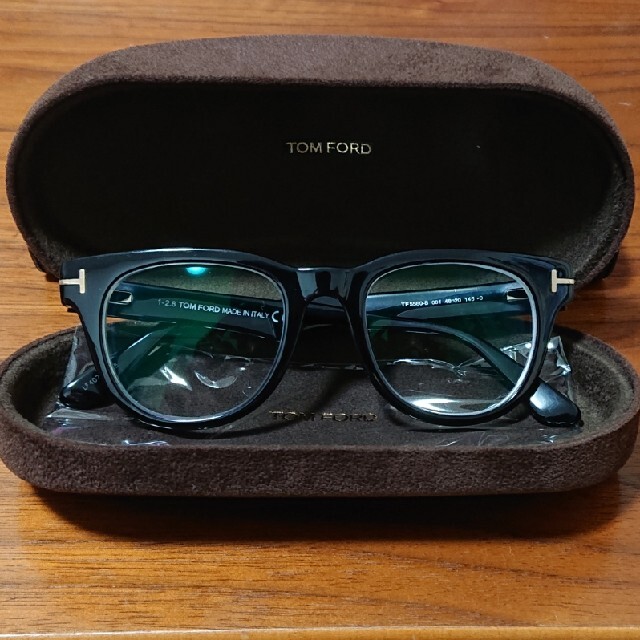 トムフォード TOM FORD TF5560-B 001