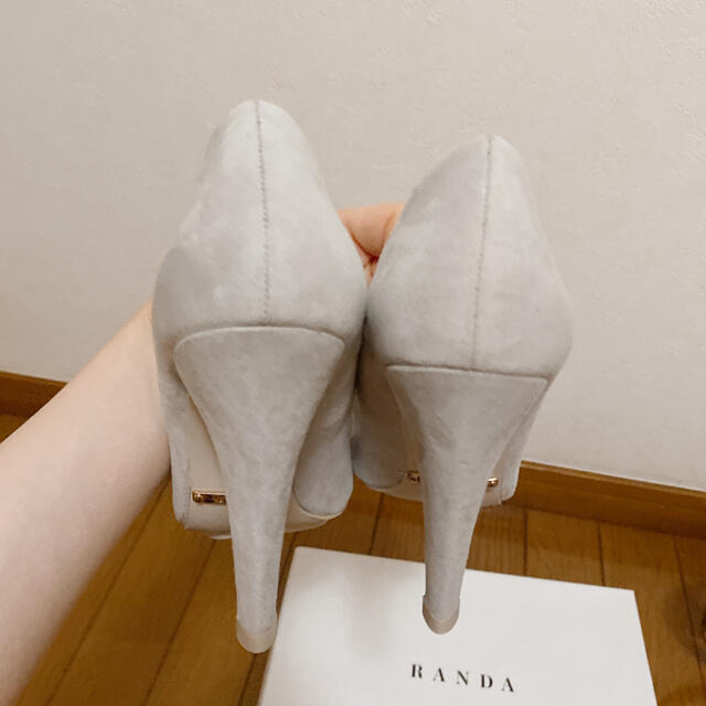 RANDA(ランダ)のスエードパンプス レディースの靴/シューズ(ハイヒール/パンプス)の商品写真