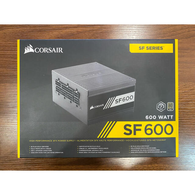 Corsair SF600PC/タブレット