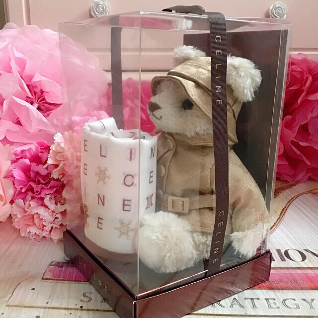 celine - 専用 セリーヌ テディベア ハンカチセット×2 未使用 レアの celine - 専用 セリーヌ テディベア ハンカチセット×2 未使用 レアの